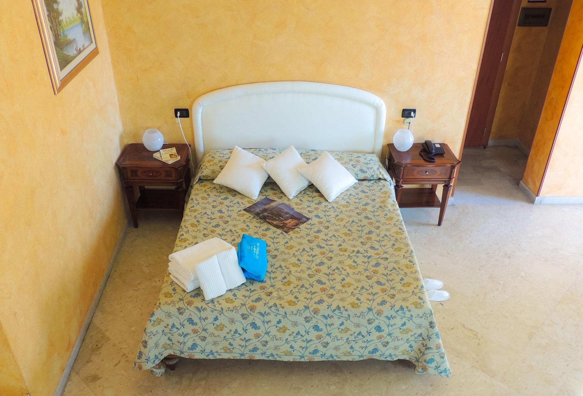 Hotel Lungomare Reggio di Calabria Ngoại thất bức ảnh