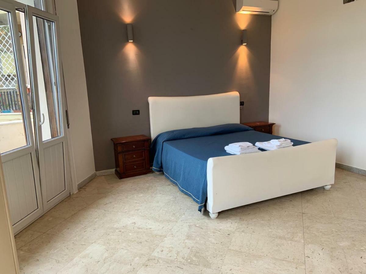 Hotel Lungomare Reggio di Calabria Ngoại thất bức ảnh