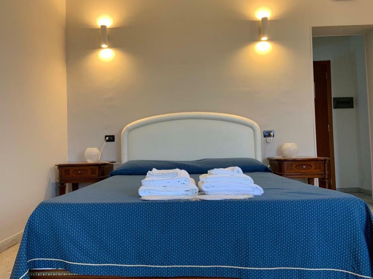 Hotel Lungomare Reggio di Calabria Ngoại thất bức ảnh