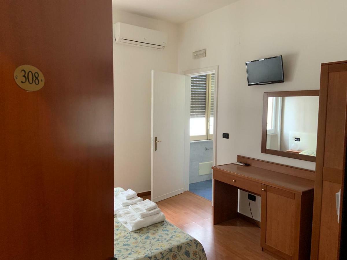 Hotel Lungomare Reggio di Calabria Ngoại thất bức ảnh